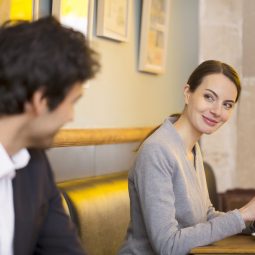 Datingsite voor verlegen mensen
