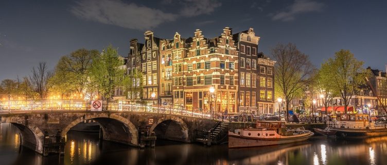 De 5 leukste datingsites voor singles in Amsterdam!